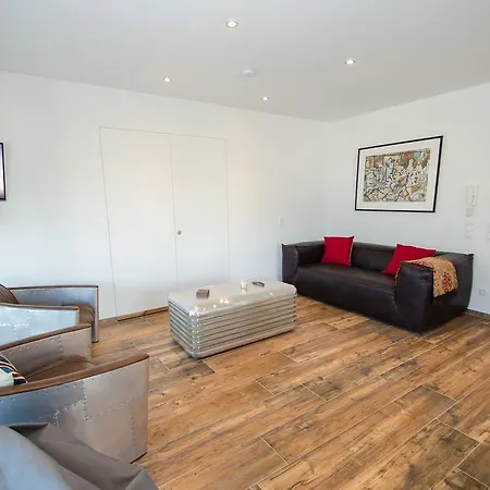 Superb Alpine By In One