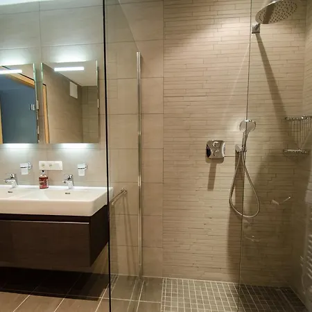 Superb Alpine By In One Apartment *