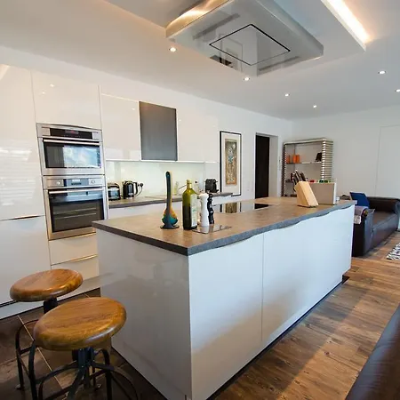 Superb Alpine By In One *