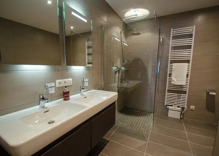 Superb Alpine By In One Zell am See