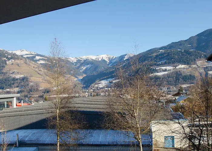 Superb Alpine By In One Apartman