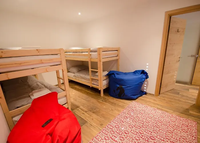 Superb Alpine By In One Apartman